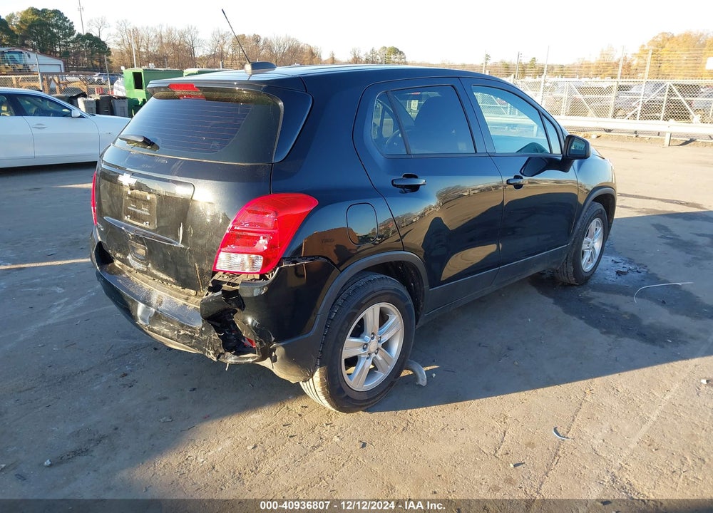 2019 CHEVROLET TRAX LS VIN: 3GNCJKSB9KL390212