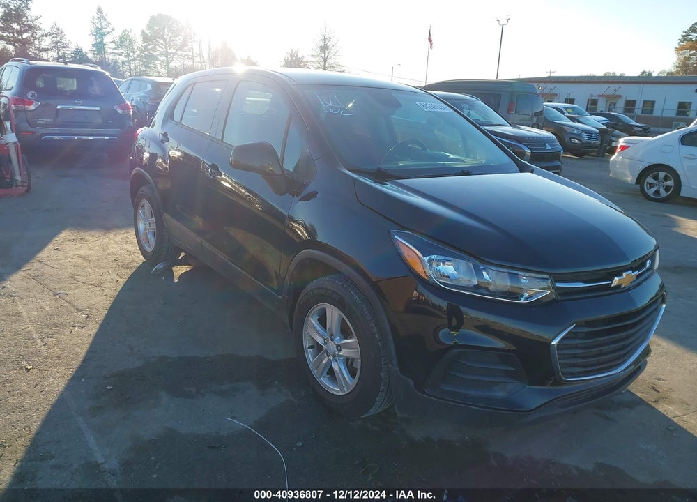 2019 CHEVROLET TRAX LS VIN: 3GNCJKSB9KL390212