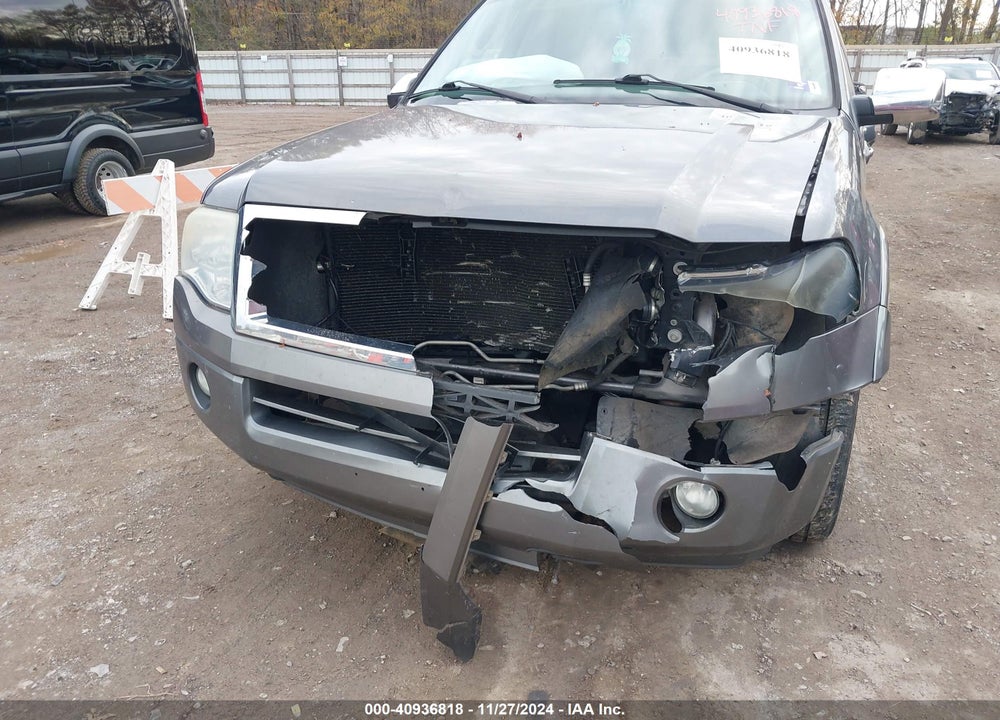 2010 FORD EXPEDITION XLT VIN: 1FMJU1G52AEB50692