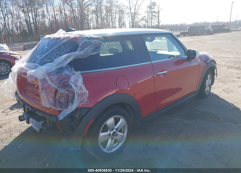2014 MINI HARDTOP COOPER VIN: WMWXM5C54ET933233