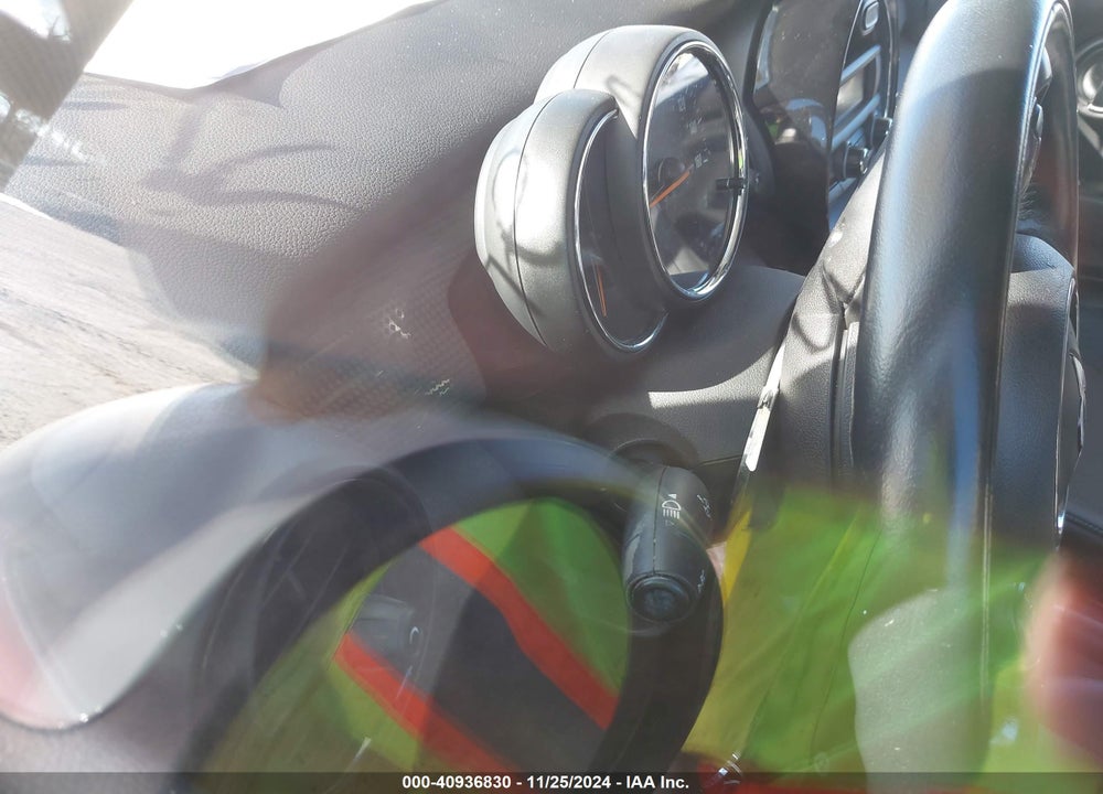 2014 MINI HARDTOP COOPER VIN: WMWXM5C54ET933233