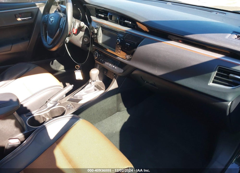 2015 TOYOTA COROLLA S PLUS VIN: 5YFBURHE0FP321746