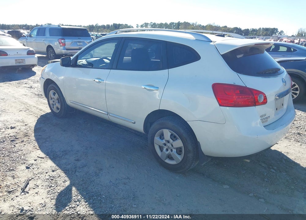 2014 NISSAN ROGUE SELECT S VIN: JN8AS5MT9EW623559