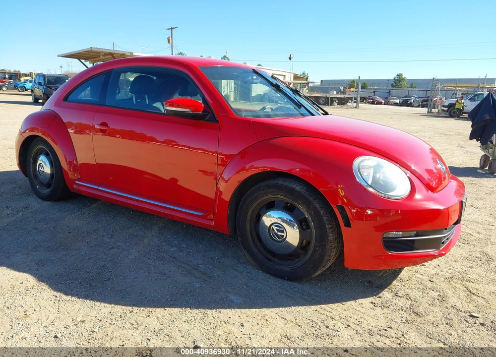 2012 VOLKSWAGEN BEETLE 2.5L VIN: 3VWJX7AT1CM638225