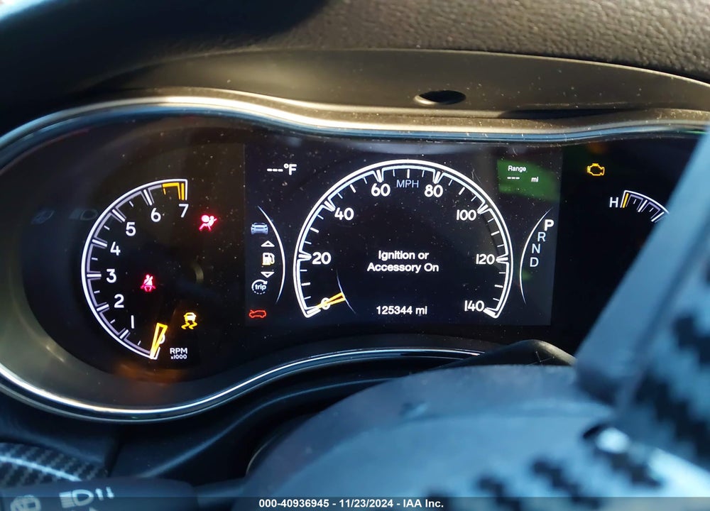 2018 JEEP GRAND CHEROKEE ALTITUDE 4X2 VIN: 1C4RJEAG2JC513182
