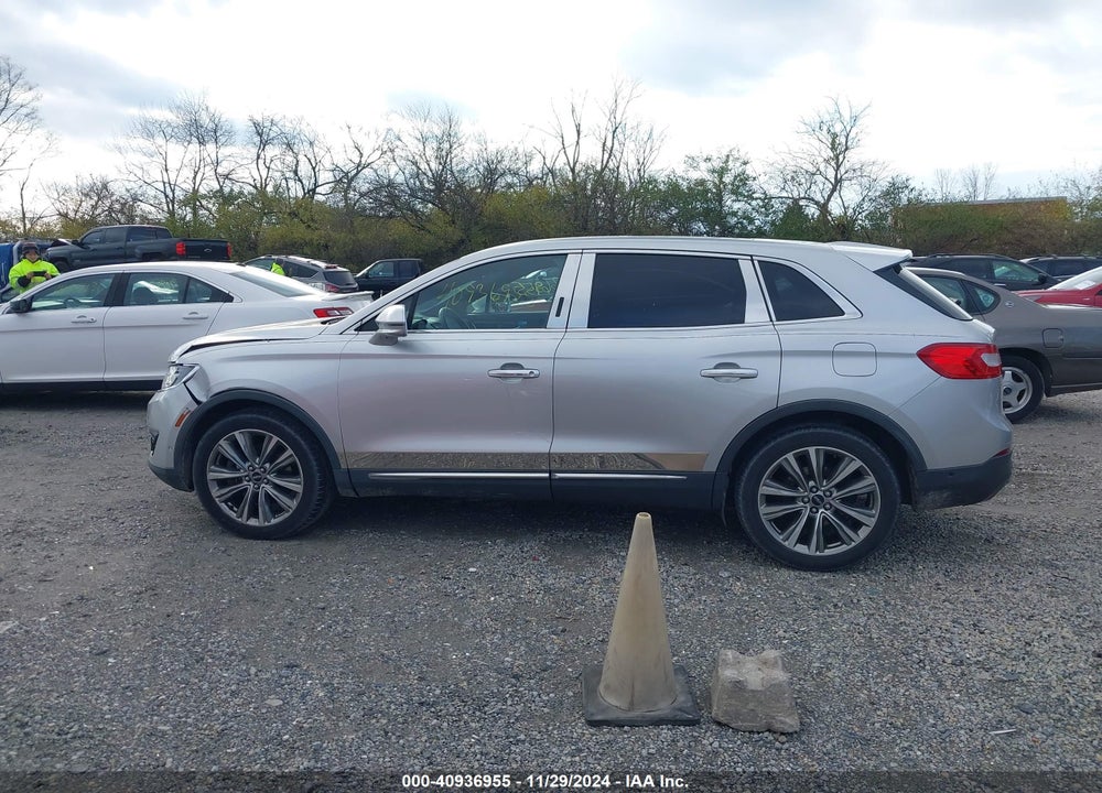 2016 LINCOLN MKX RESERVE VIN: 2LMTJ8LPXGBL83956