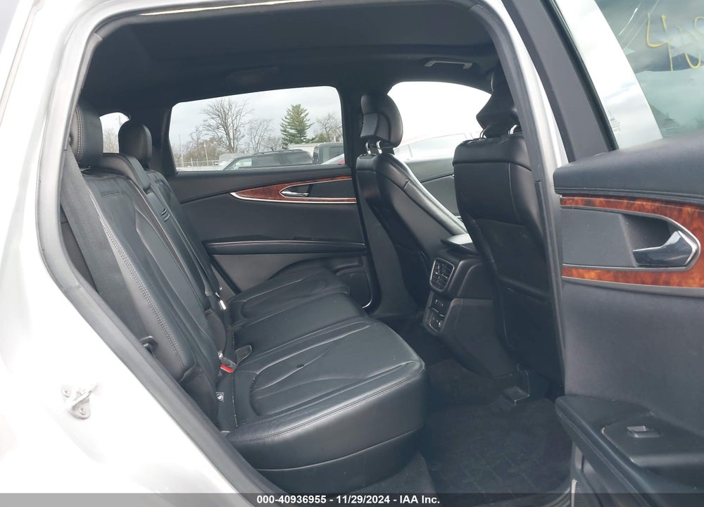 2016 LINCOLN MKX RESERVE VIN: 2LMTJ8LPXGBL83956