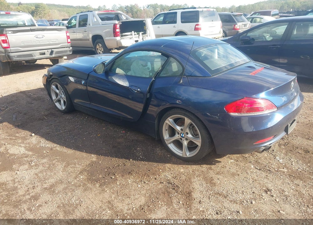2011 BMW Z4 VIN: WBALM5C54BE162481