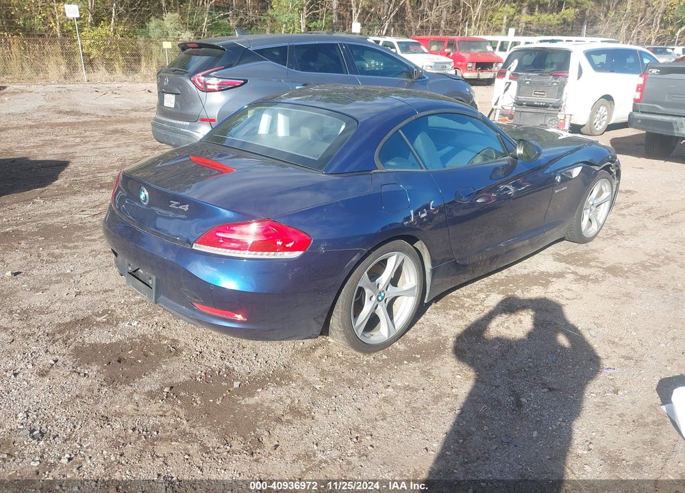 2011 BMW Z4 VIN: WBALM5C54BE162481