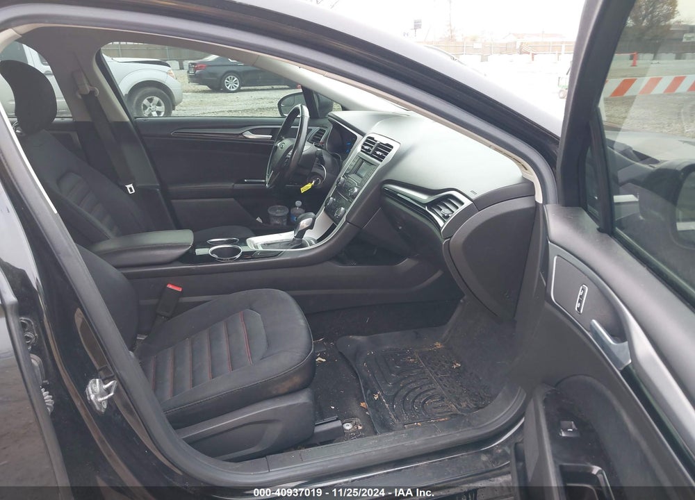 2013 FORD FUSION SE VIN: 3FA6P0H7XDR321949