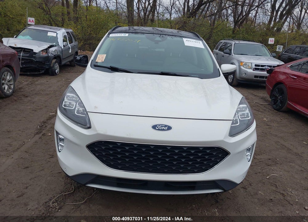 2020 FORD ESCAPE TITANIUM VIN: 1FMCU9J98LUB15067