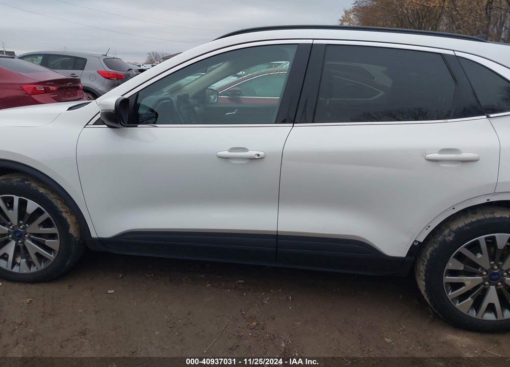 2020 FORD ESCAPE TITANIUM VIN: 1FMCU9J98LUB15067