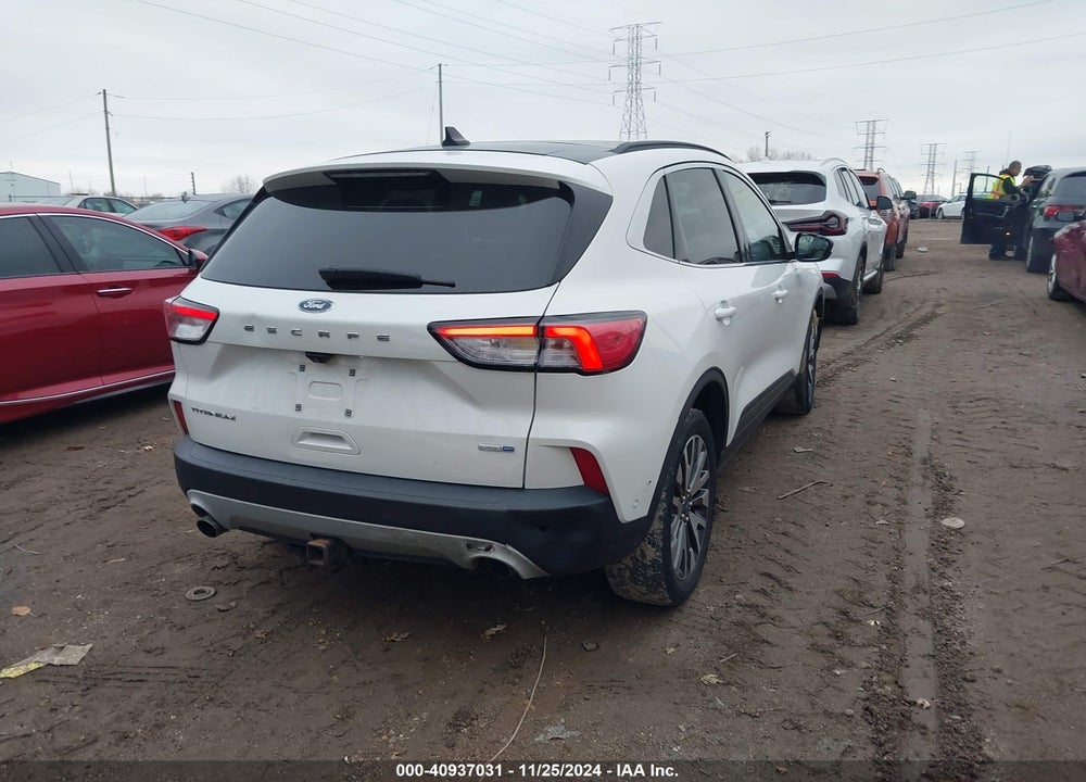 2020 FORD ESCAPE TITANIUM VIN: 1FMCU9J98LUB15067