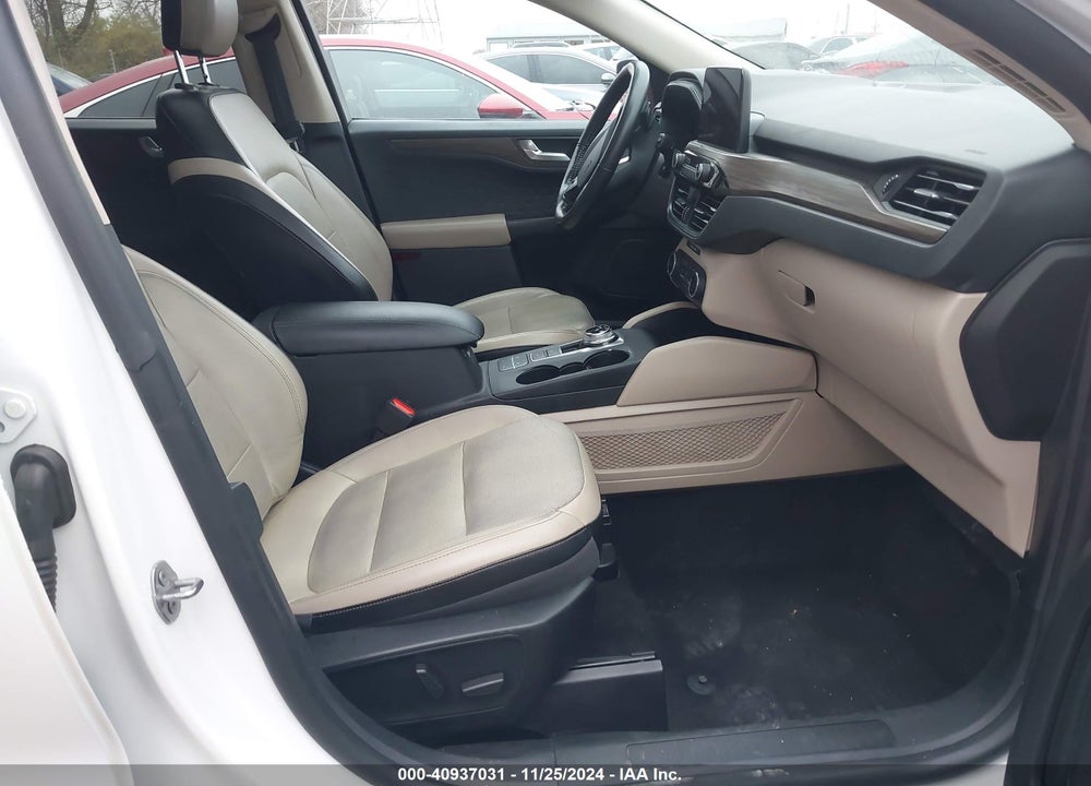 2020 FORD ESCAPE TITANIUM VIN: 1FMCU9J98LUB15067