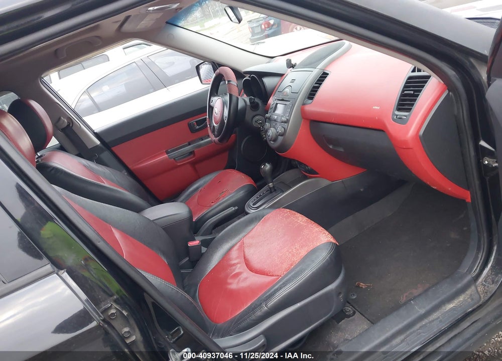 2010 KIA SOUL SPORT VIN: KNDJT2A27A7035103