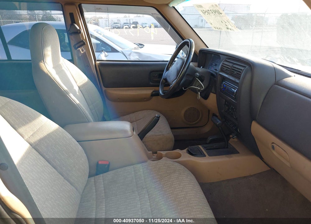1999 JEEP CHEROKEE CLASSIC/SPORT VIN: 1J4FF68S5XL543347