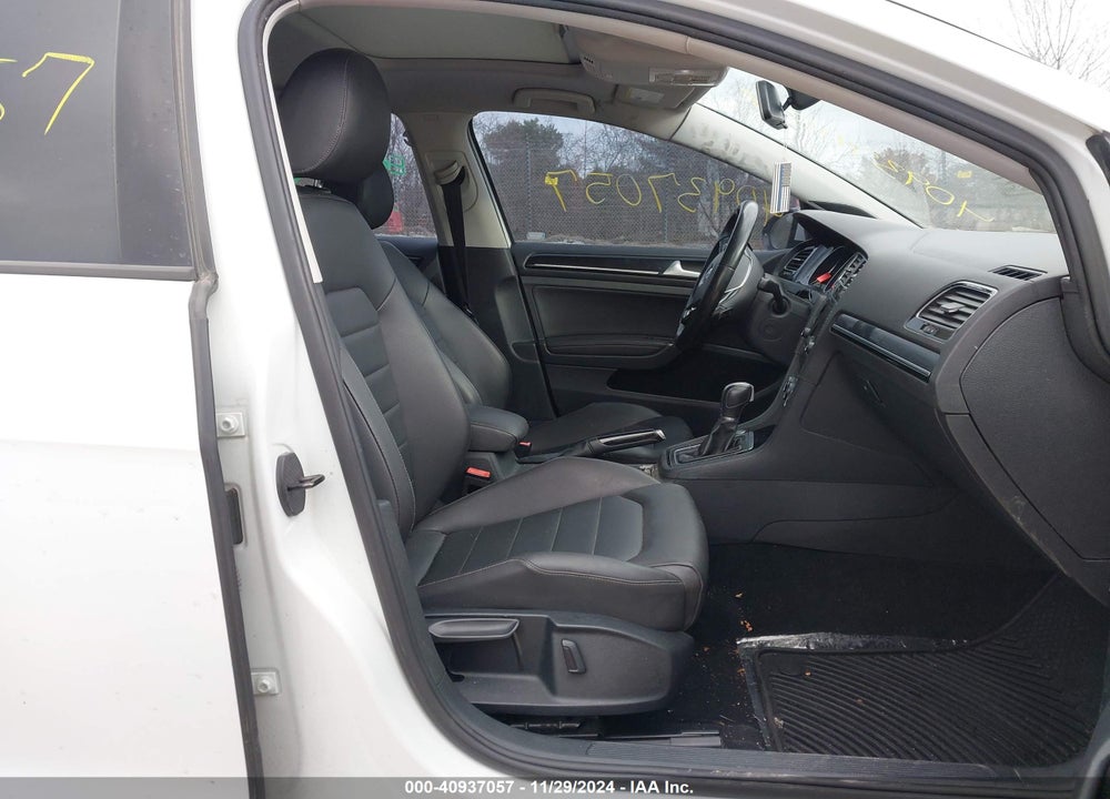 2015 VOLKSWAGEN GOLF TDI SEL 4-DOOR VIN: 3VW2A7AU3FM045503