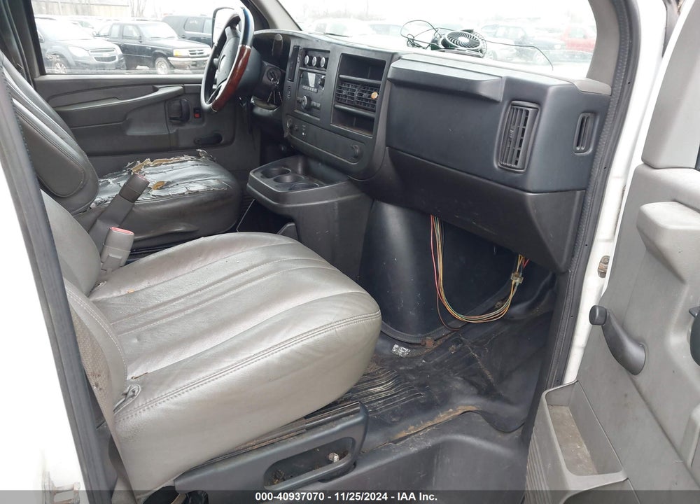 2011 CHEVROLET EXPRESS 2500 WORK VAN VIN: 1GCWGFFA7B1108976