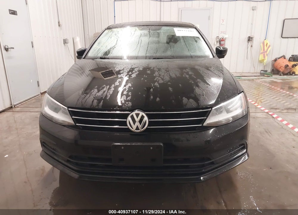 2015 VOLKSWAGEN JETTA 2.0L S VIN: 3VW2K7AJ3FM250001