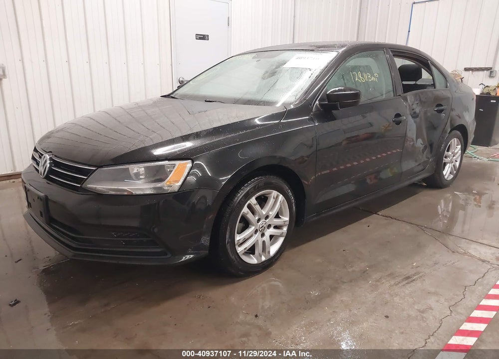 2015 VOLKSWAGEN JETTA 2.0L S VIN: 3VW2K7AJ3FM250001