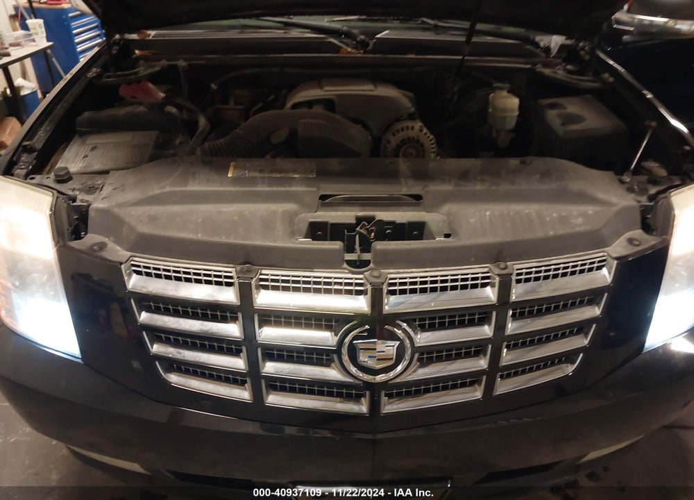 2010 CADILLAC ESCALADE ESV PREMIUM VIN: 1GYUKJEF5AR159473
