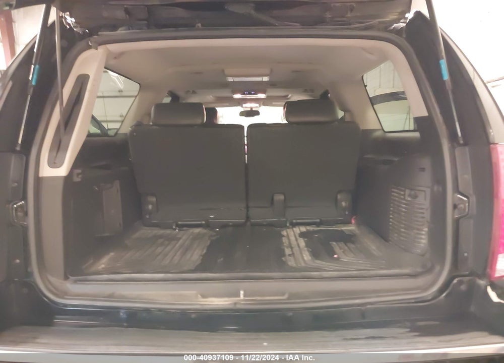 2010 CADILLAC ESCALADE ESV PREMIUM VIN: 1GYUKJEF5AR159473
