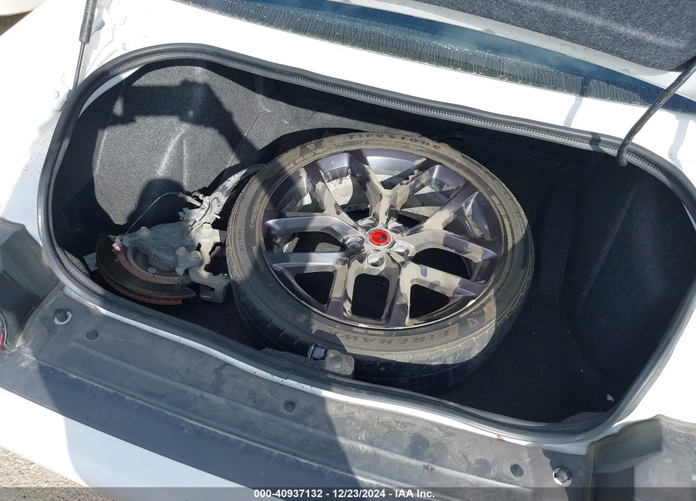 2019 DODGE CHALLENGER VIN: 2C3CDZAG1KH632736