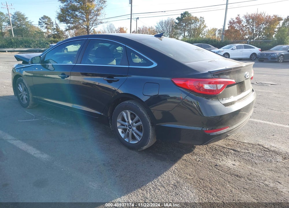 2017 HYUNDAI SONATA VIN: 5NPE24AF8HH563256