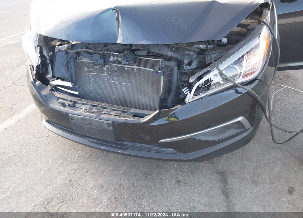 2017 HYUNDAI SONATA VIN: 5NPE24AF8HH563256