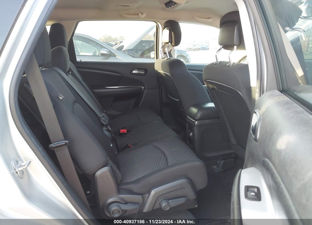 2011 DODGE JOURNEY MAINSTREET VIN: 3D4PG1FG7BT526834