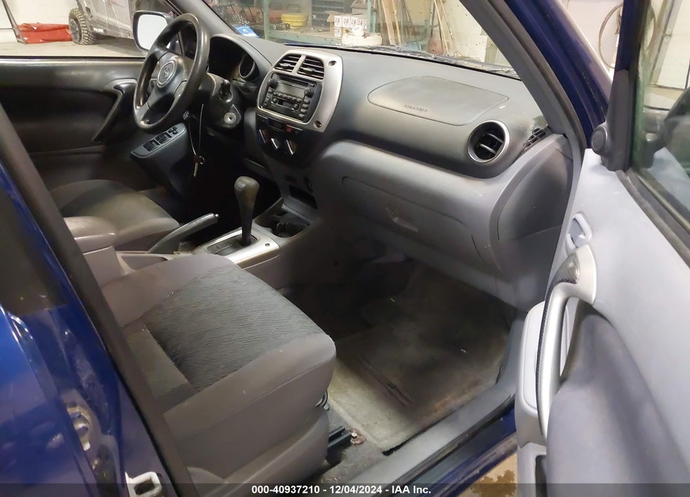 2002 TOYOTA RAV4 VIN: JTEGH20V726002693