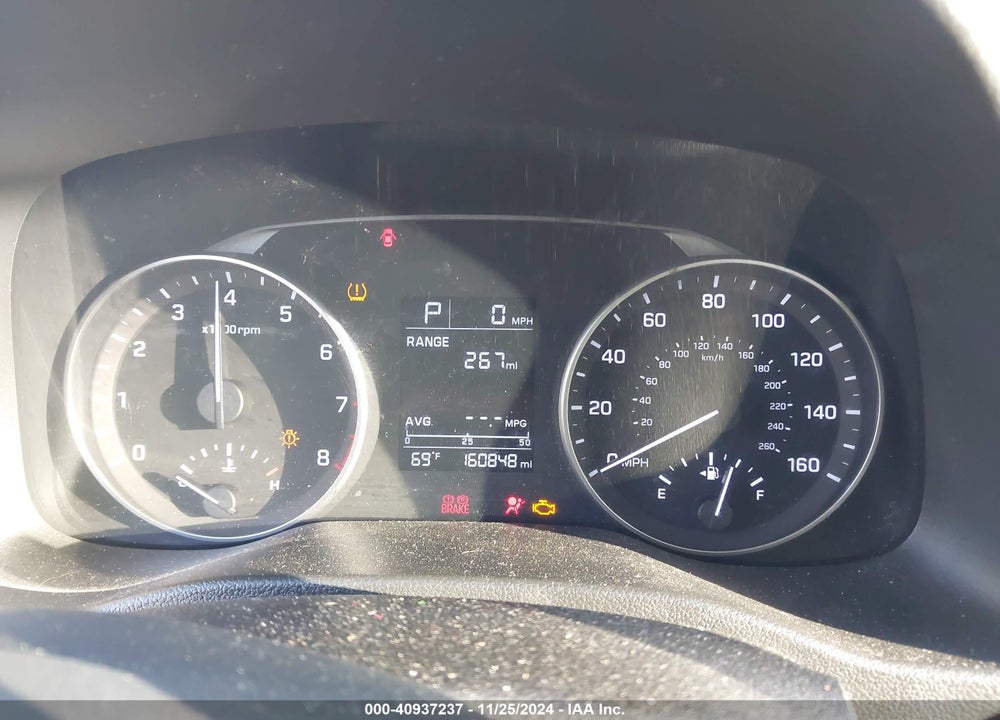 2017 HYUNDAI ELANTRA SE VIN: 5NPD84LF5HH042471