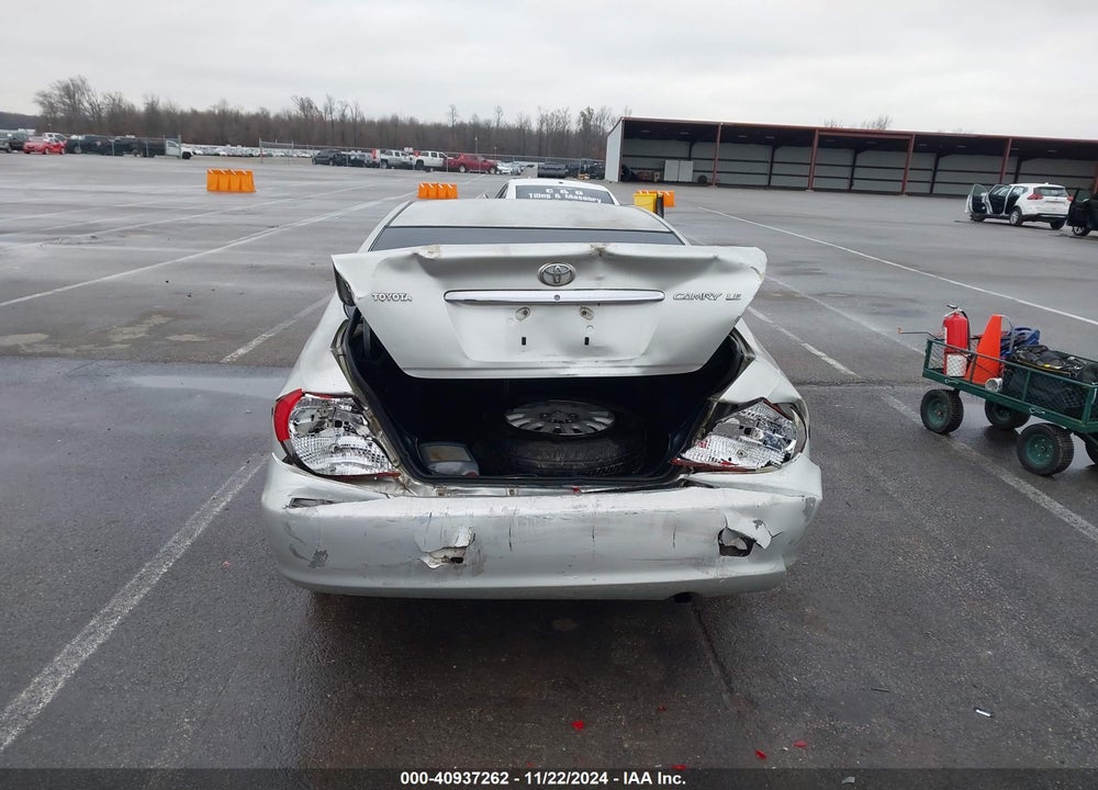 2002 TOYOTA CAMRY LE VIN: JTDBE32KX20020897