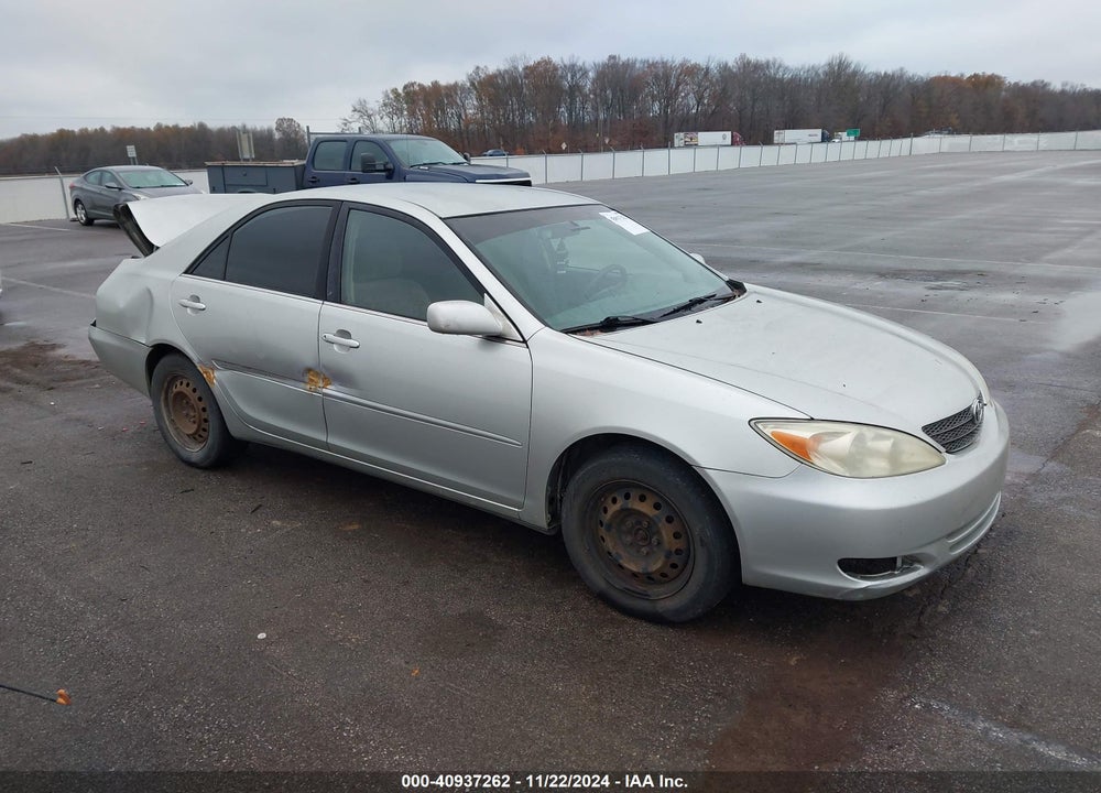 2002 TOYOTA CAMRY LE VIN: JTDBE32KX20020897