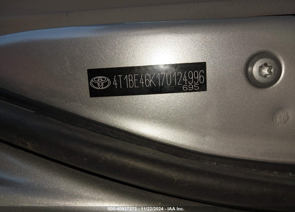 2007 TOYOTA CAMRY LE VIN: 4T1BE46K17U124996