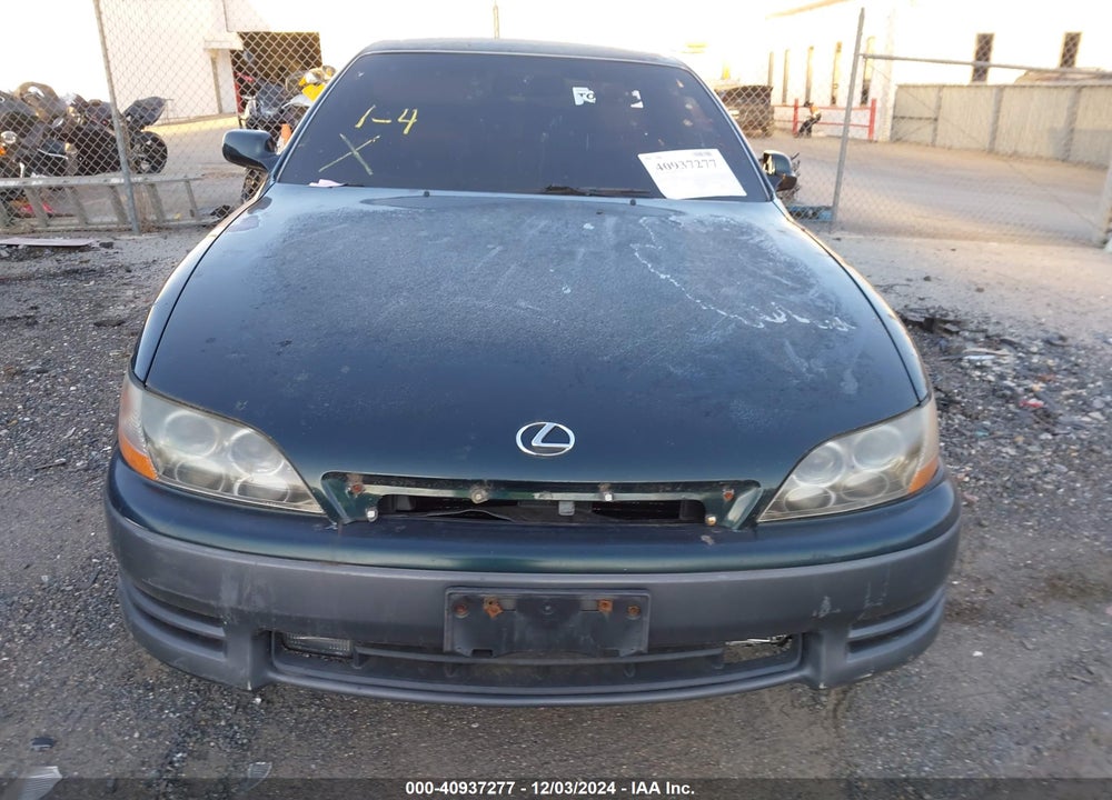 1995 LEXUS ES 300 VIN: JT8GK13T2S0121392