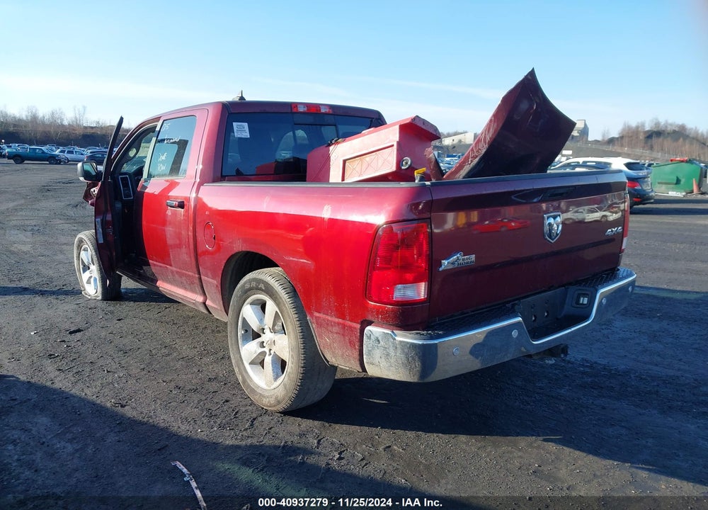 2018 RAM 1500 BIG HORN 4X4 5'7 BOX VIN: 1C6RR7LG0JS314095