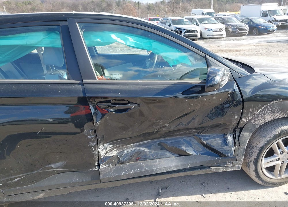 2022 HYUNDAI KONA SE VIN: KM8K2CAB8NU776442