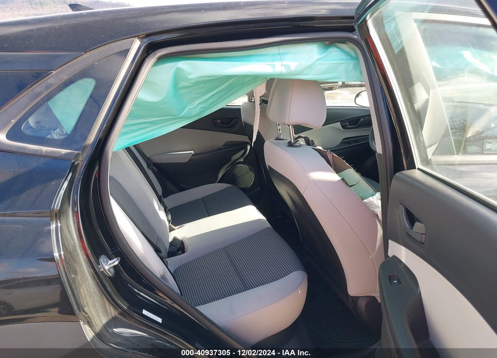 2022 HYUNDAI KONA SE VIN: KM8K2CAB8NU776442