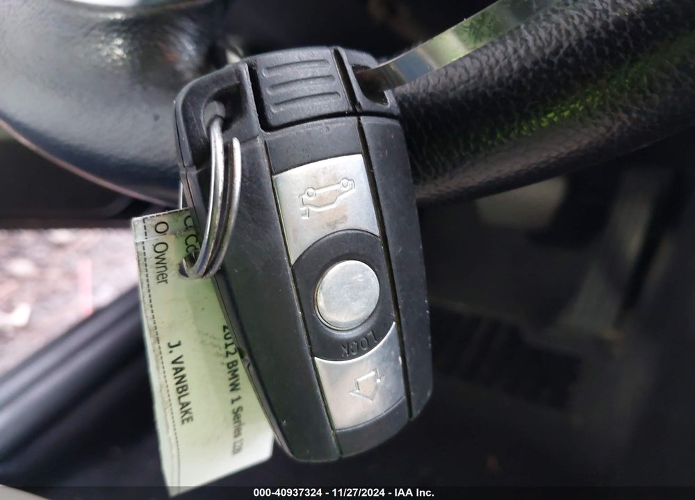 2012 BMW 128I VIN: WBAUP7C51CVP23793
