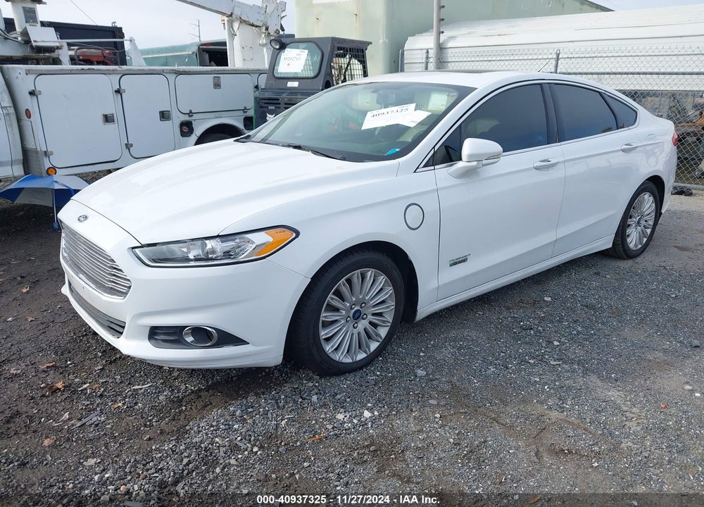 2016 FORD FUSION ENERGI SE LUXURY VIN: 3FA6P0PU4GR162373