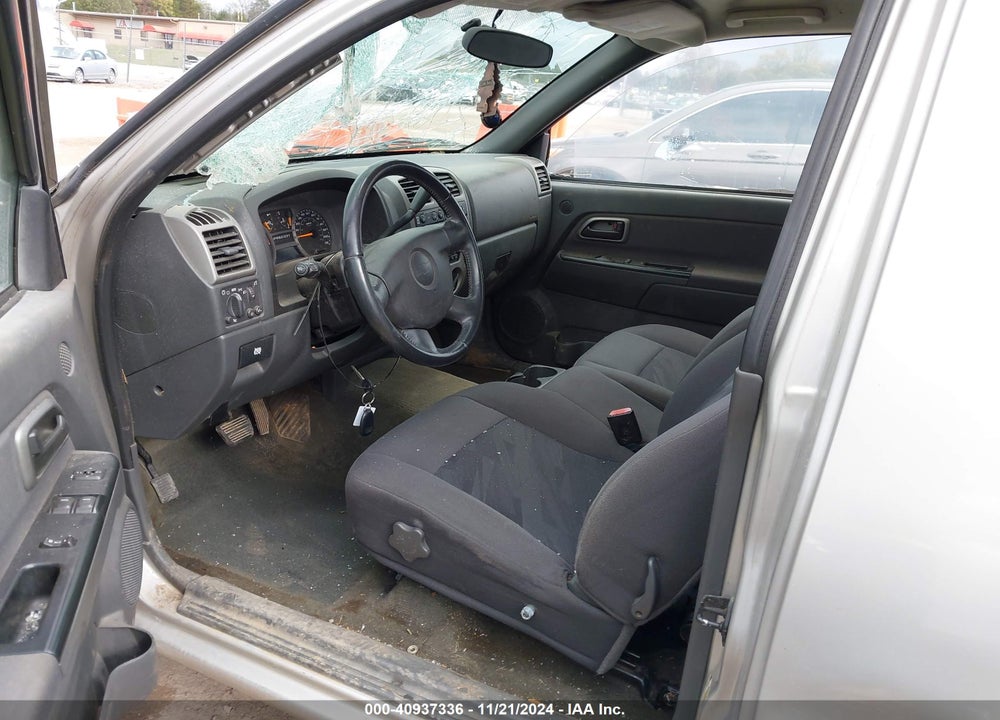 2005 CHEVROLET COLORADO LS VIN: 1GCDT146858178566