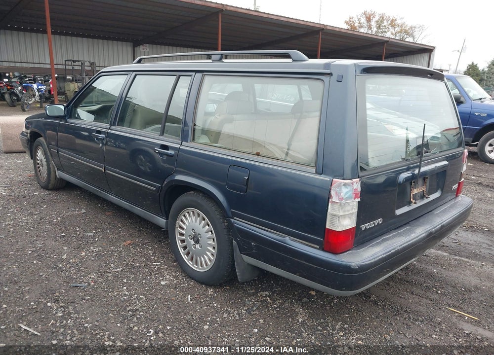 1998 VOLVO V90 VIN: YV1KW9603W1047944