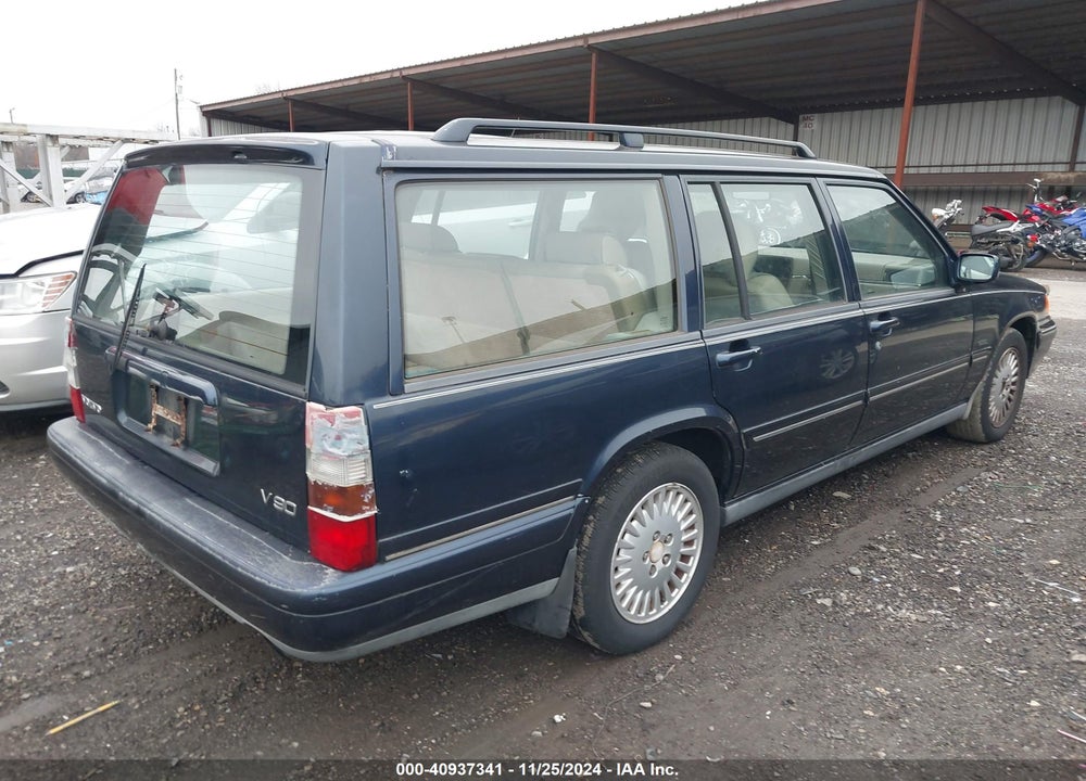 1998 VOLVO V90 VIN: YV1KW9603W1047944