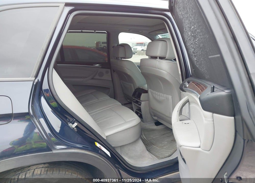 2008 BMW X5 3.0SI VIN: 5UXFE43538L030158
