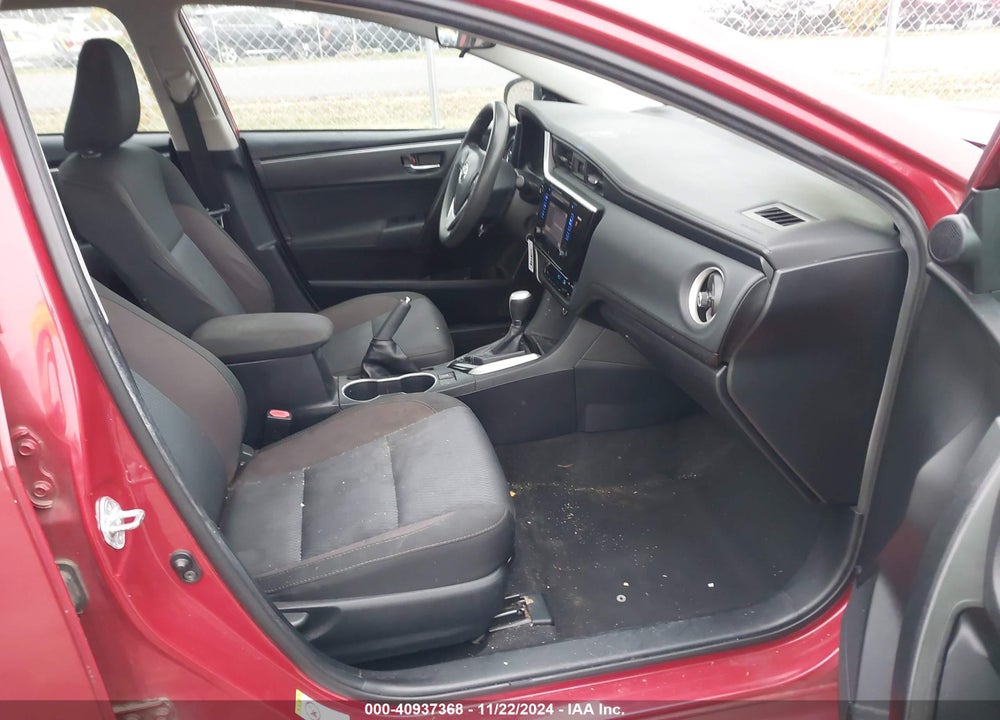 2017 TOYOTA COROLLA LE VIN: 2T1BURHE5HC766650