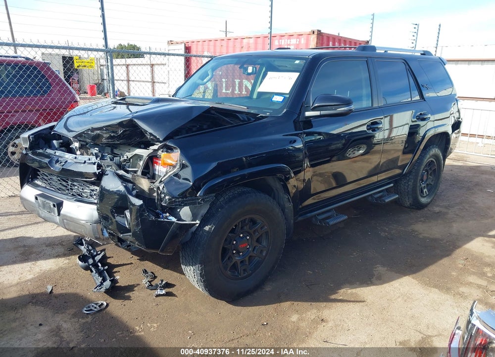 2018 TOYOTA 4RUNNER TRD OFF ROAD PREMIUM VIN: JTEBU5JR5J5551967