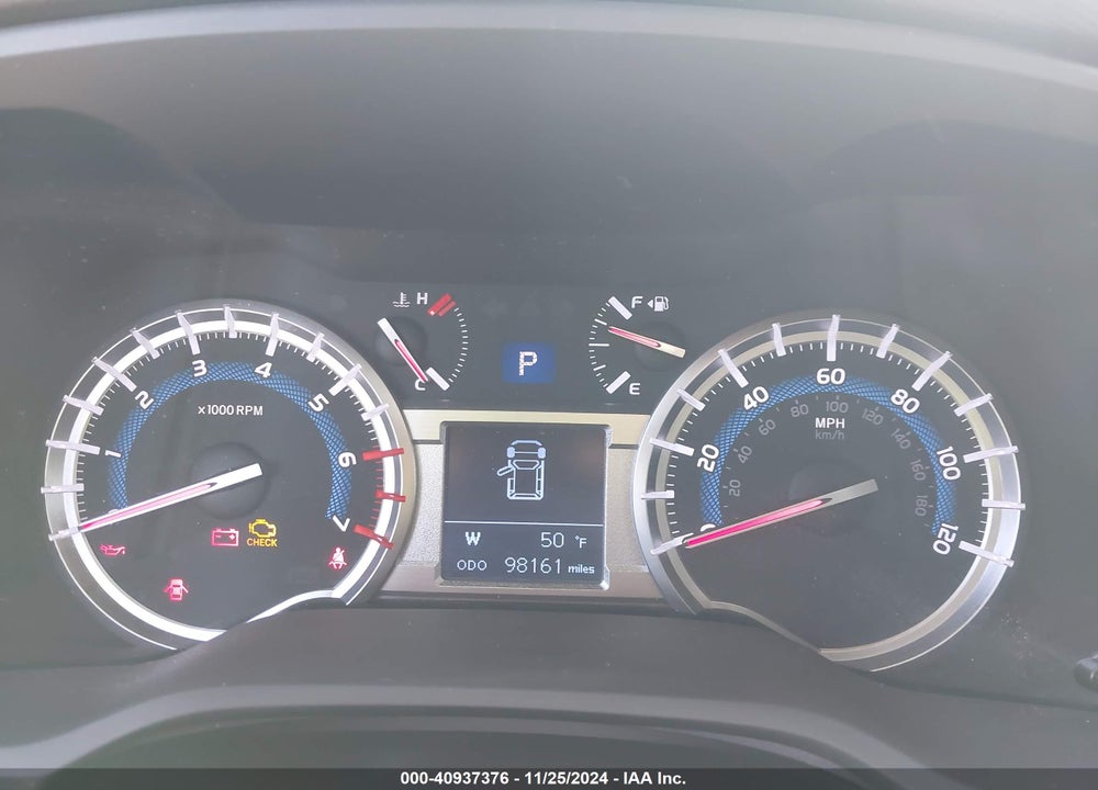 2018 TOYOTA 4RUNNER TRD OFF ROAD PREMIUM VIN: JTEBU5JR5J5551967