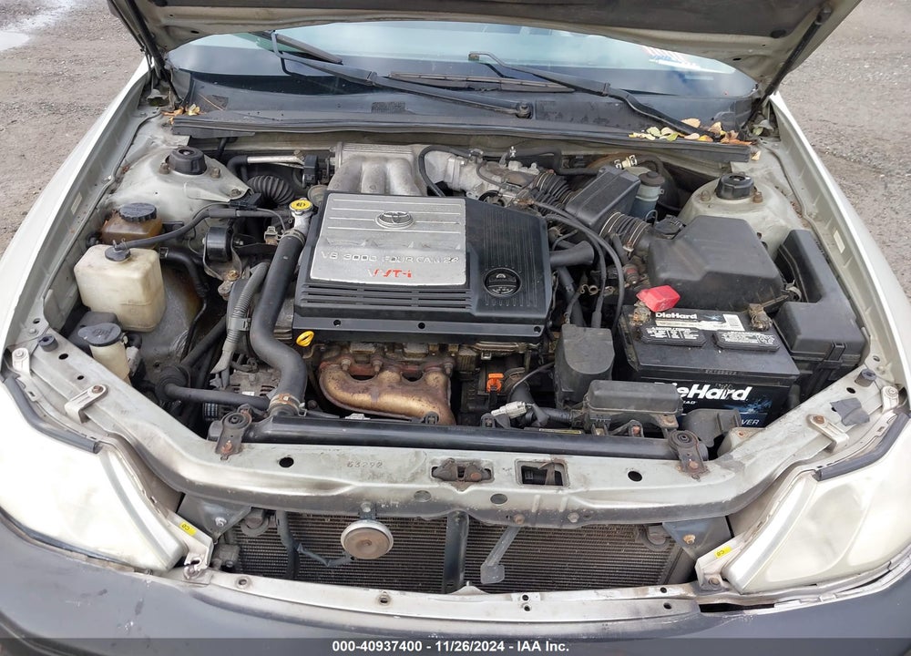 2001 TOYOTA AVALON XL VIN: 4T1BF28B31U194117