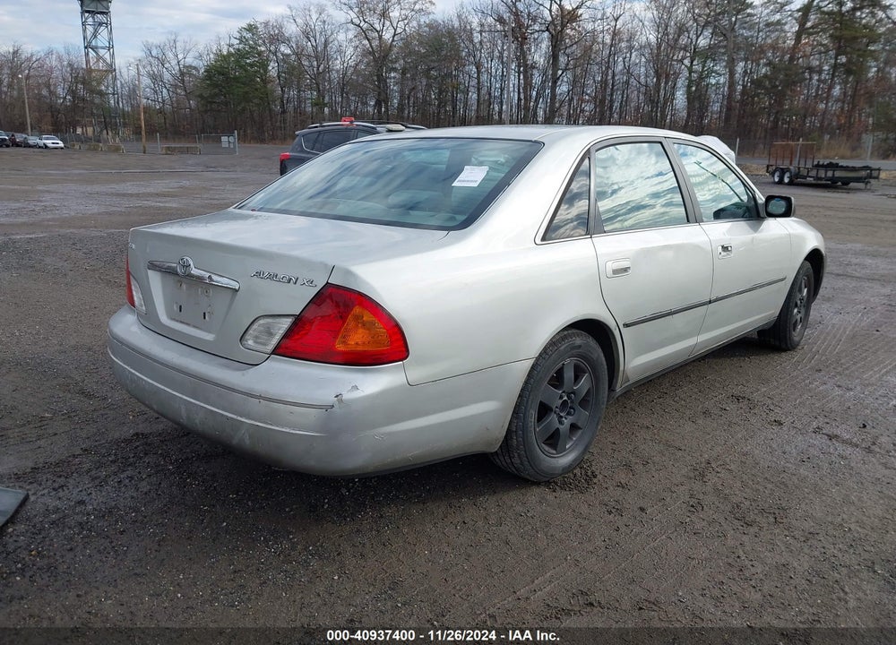 2001 TOYOTA AVALON XL VIN: 4T1BF28B31U194117